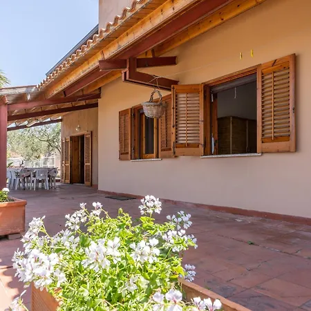 Casa Margherita Cefalu - Villa Con Accesso Privato Al Mare Exterior photo